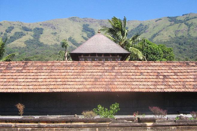 Wayanad Gate Resort Mananthavady Buitenkant foto
