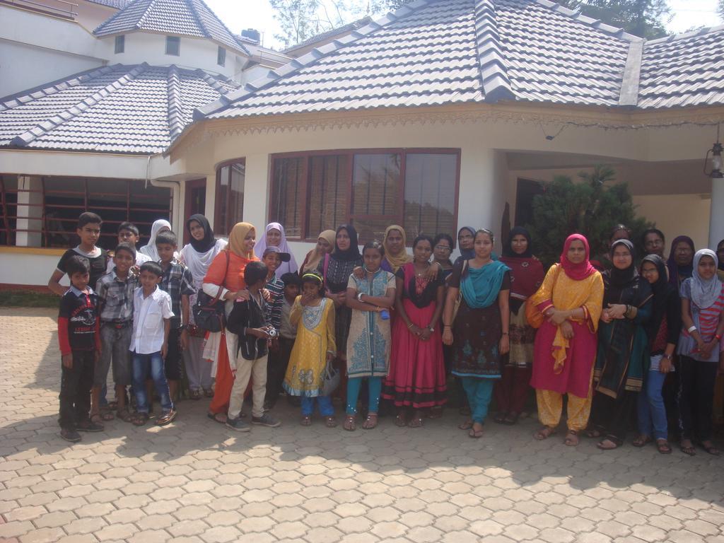 Wayanad Gate Resort Mananthavady Buitenkant foto